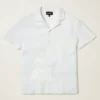 Camisa de cuello camp con corte holgado Camisa de cuello camp con corte holgado