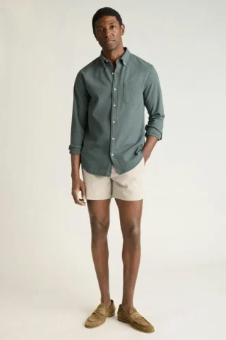 Camisa elástica para el día a día: Camisa de algodón con botones de Bonobos