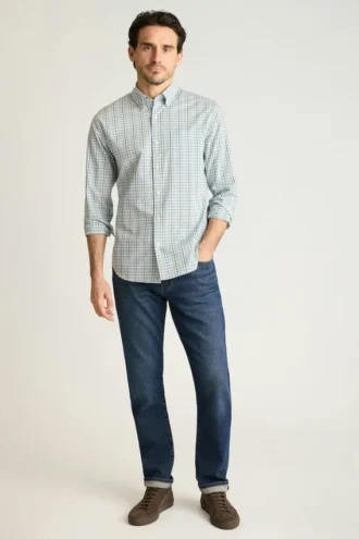 Camisa elástica para el día a día: Camisa de algodón con botones de Bonobos