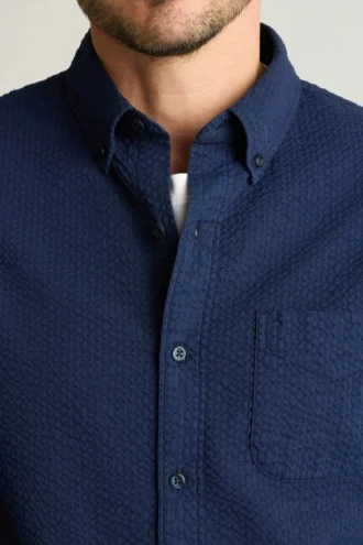 Camisa elástica para el día a día: Camisa de algodón con botones de Bonobos
