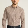Camisa elástica para el día a día: Camisa de algodón con botones de Bonobos