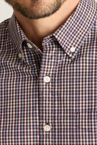 Camisa elástica para el día a día: Camisa de algodón con botones de Bonobos