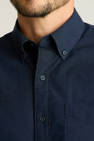 Camisa elástica para el día a día: Camisa de algodón con botones de Bonobos