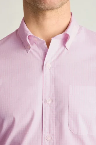 Camisa elástica para el día a día: Camisa de algodón con botones de Bonobos