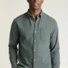 Camisa elástica para el día a día: Camisa de algodón con botones de Bonobos