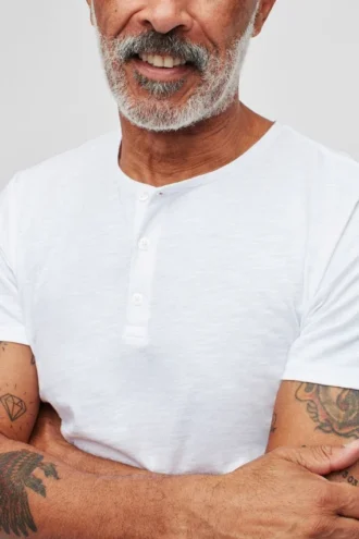 Camisa Henley de algodón texturizado