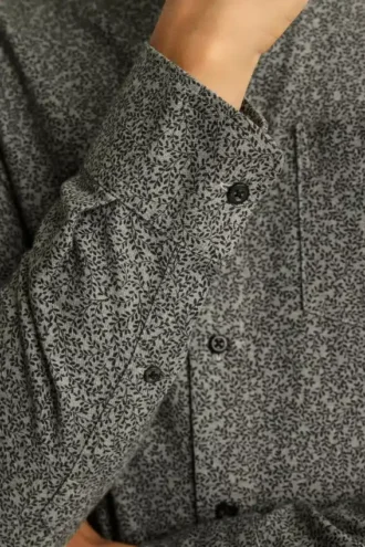 Camisas de franela elásticas y ligeras