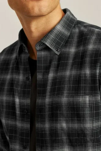 Camisas de franela elásticas y ligeras