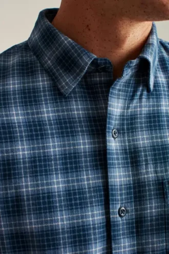 Camisas de franela elásticas y ligeras