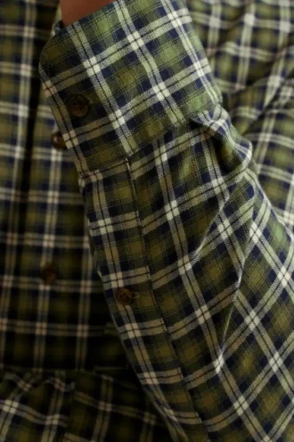 Camisas de franela elásticas y ligeras