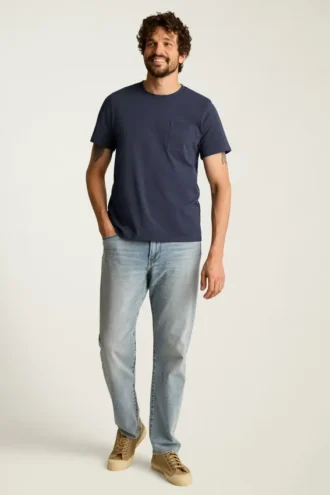 Camiseta con bolsillo de algodón orgánico