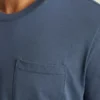 Camiseta con bolsillo de algodón orgánico Camiseta con bolsillo de algodón orgánico