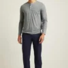 Camiseta Henley de lana merino suave y transpirable Camiseta Henley de lana merino suave y transpirable