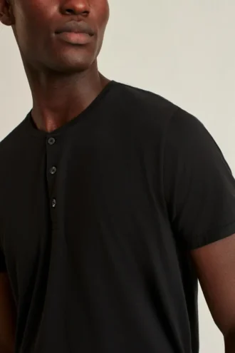 Camiseta Henley de manga corta Jetsetter Performance