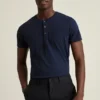 Camiseta Henley de manga corta Jetsetter Performance Camiseta Henley de manga corta Jetsetter Performance
