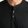 Camiseta Henley de manga larga Jetsetter Performance Camiseta Henley de manga larga Jetsetter Performance