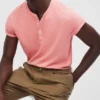Camiseta Henley teñida Camiseta Henley teñida