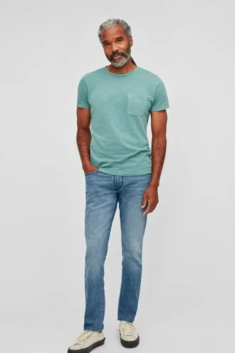 Camiseta teñida en prenda Camiseta teñida en prenda