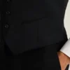 Chaleco de traje de lana para hombre: una prenda versátil para trajes de gala Chaleco de traje de lana para hombre: una prenda versátil para trajes de gala