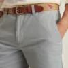 Cinturón con animal bordado