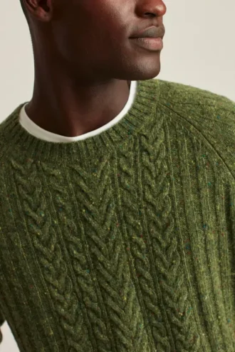 Cuello redondo con trenzado Donegal