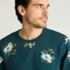 Cuello redondo de felpa francesa bordada Cuello redondo de felpa francesa bordada
