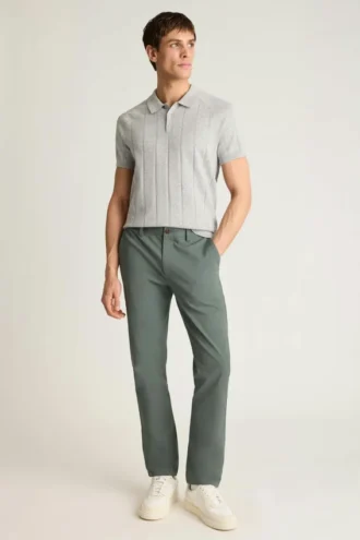 Descubre un estilo desenfadado con los chinos elásticos para hombre 2.0 de Bonobos