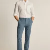 Descubre un estilo desenfadado con los chinos elásticos para hombre 2.0 de Bonobos