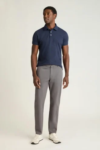 Descubre un estilo desenfadado con los chinos elásticos para hombre 2.0 de Bonobos