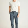 Descubre un estilo desenfadado con los chinos elásticos para hombre 2.0 de Bonobos