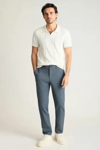 Descubre un estilo desenfadado con los chinos elásticos para hombre 2.0 de Bonobos