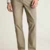 Descubre un estilo desenfadado con los chinos elásticos para hombre 2.0 de Bonobos