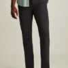 Descubre un estilo desenfadado con los chinos elásticos para hombre 2.0 de Bonobos