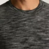 Estilo colorido con el jersey teñido al azar de Bonobos Estilo colorido con el jersey teñido al azar de Bonobos