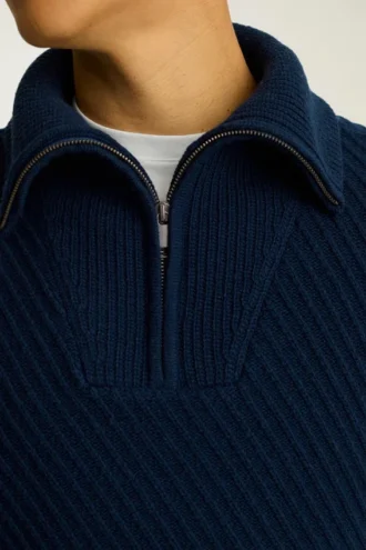 Jersey con cuello y media cremallera