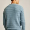 Jersey de cuello redondo de peso medio con punto texturizado Jersey de cuello redondo de peso medio con punto texturizado