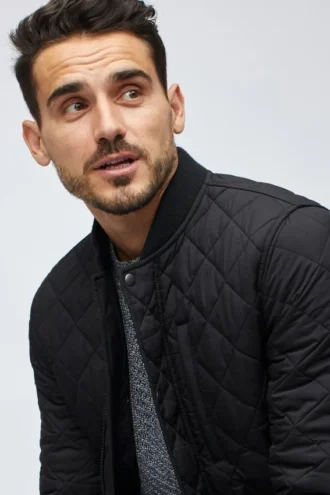 La bomber acolchada