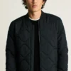 La bomber de nailon acolchada La bomber de nailon acolchada