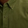 La camisa de pana elástica