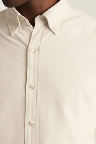 La camisa de pana elástica