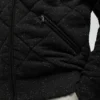 La chaqueta acolchada