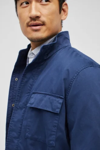 La chaqueta de campo ligera La chaqueta de campo ligera