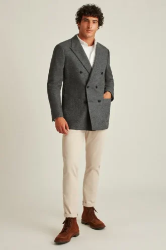 La chaqueta deportiva italiana de corte holgado