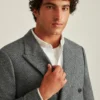 La chaqueta deportiva italiana de corte holgado