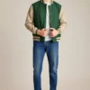 La chaqueta universitaria La chaqueta universitaria