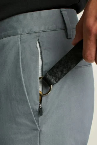 Mantén la frescura y luce un aspecto impecable con los pantalones Bonobos Tech
