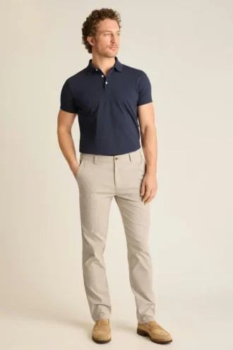 Pantalón chino ligero