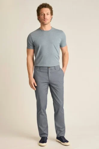 Pantalón chino ligero