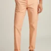 Pantalón chino ligero elástico teñido en hilo Pantalón chino ligero elástico teñido en hilo
