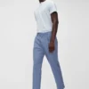 Pantalones chinos con pliegues Pantalones chinos con pliegues